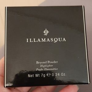 Illamasqua beyond powder